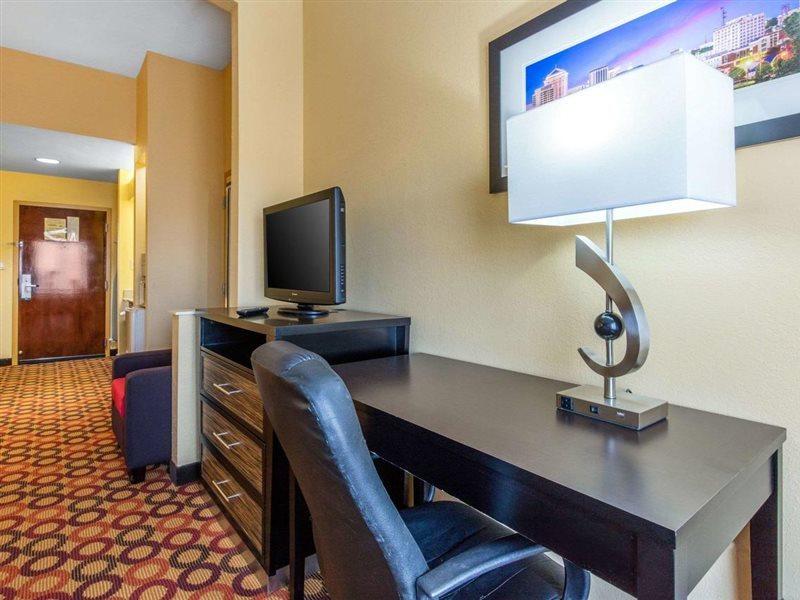 Quality Inn & Suites Montgomery East Carmichael Rd Luaran gambar