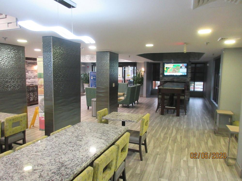 Quality Inn & Suites Montgomery East Carmichael Rd Luaran gambar