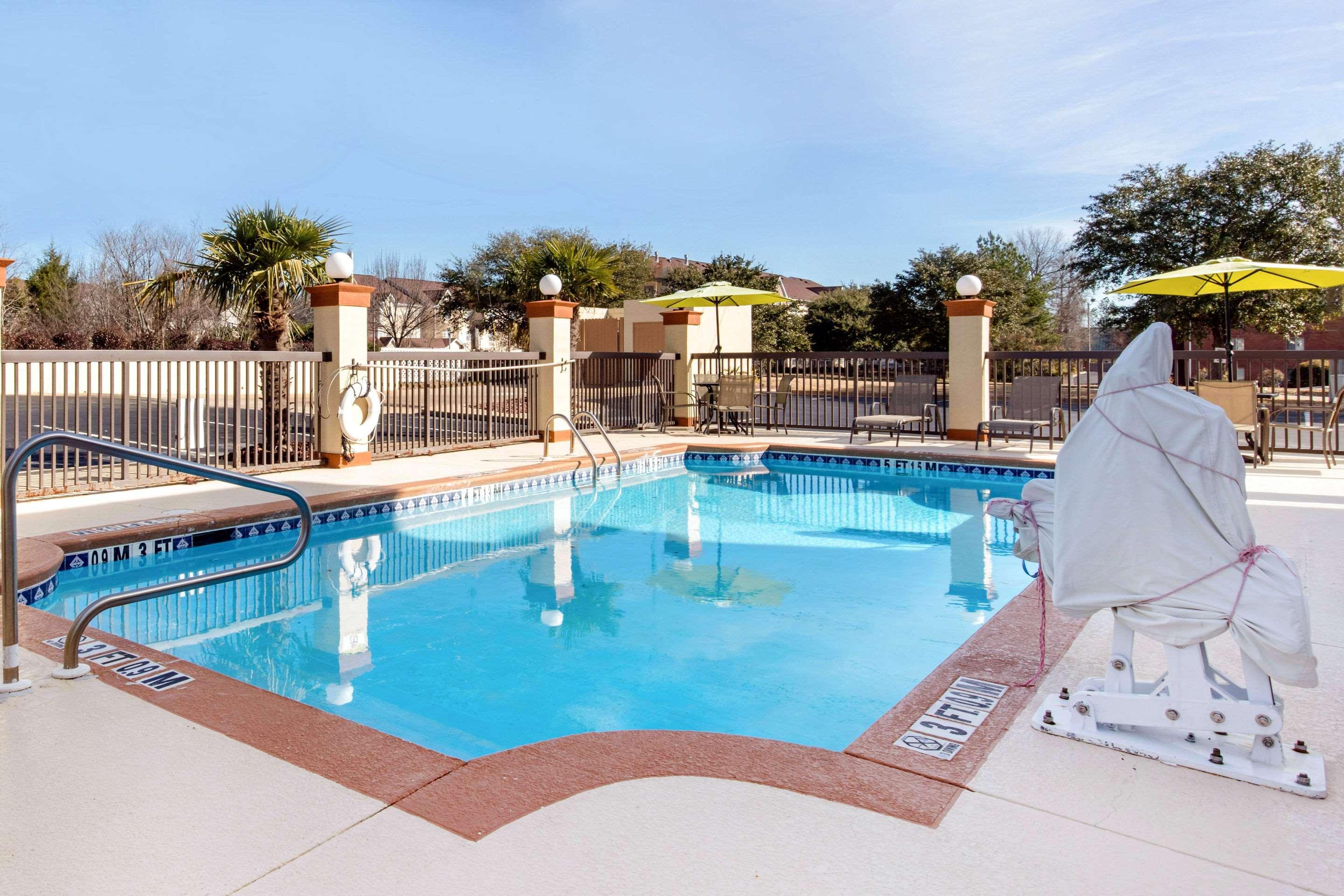 Quality Inn & Suites Montgomery East Carmichael Rd Luaran gambar