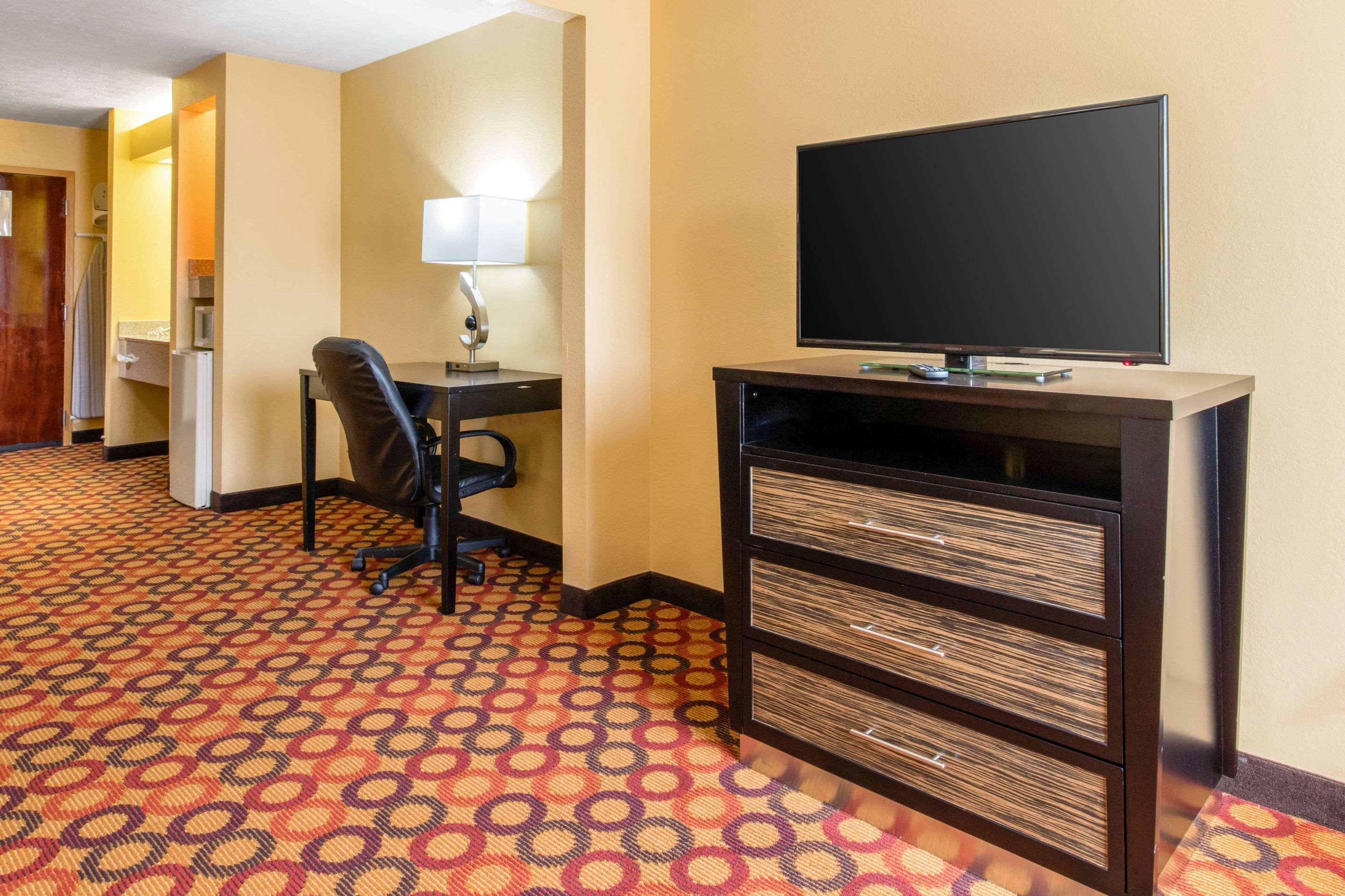 Quality Inn & Suites Montgomery East Carmichael Rd Luaran gambar